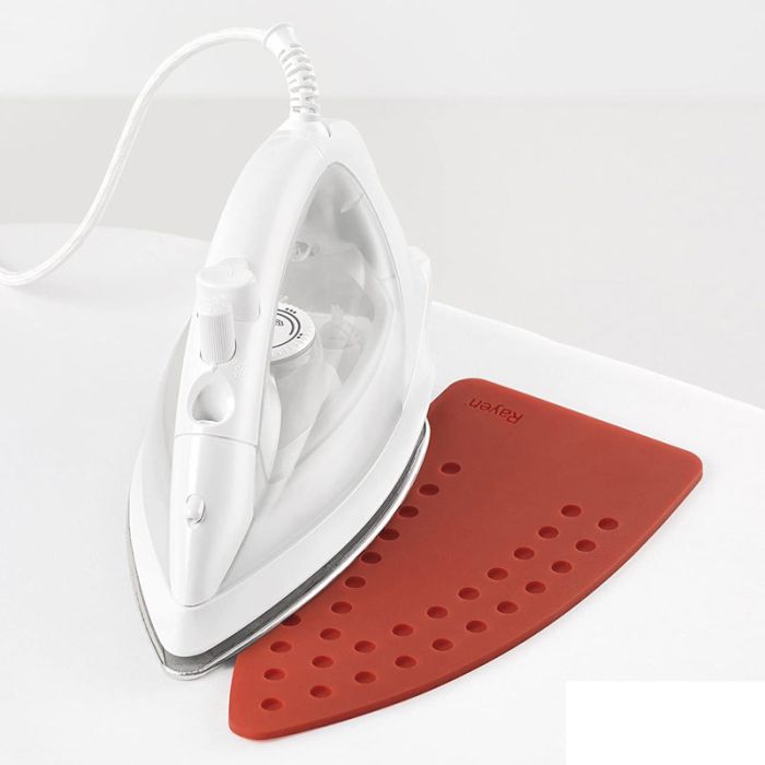 Base De Silicone RAYEN Pour Repassage - Rouge