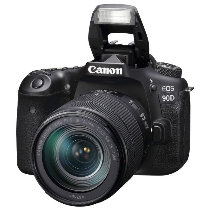 
Appareil Photo Reflex CANON EOS 90D + Objectif 18-135mm IS U EU26 - Noir
