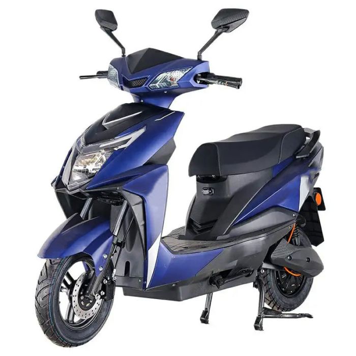 Les accessoires et consommables - Scooter électrique 125 - Retour  d'expérience